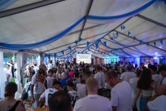 Rund 450 Gäste sorgten für ein sehr gut gefülltes Festzelt und schufen eine Atmosphäre, die dem besonderen Anlass mehr als gerecht wurde.